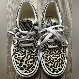 Women’s size 6.5 Vans